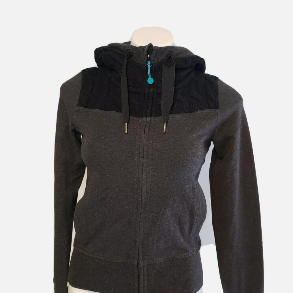 Lululemon Fireside Cable Knit Scuba Hoodie Size 8